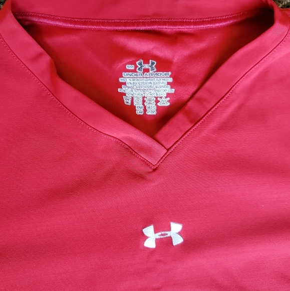 Under Amour long sleeve - Picture 3 of 3